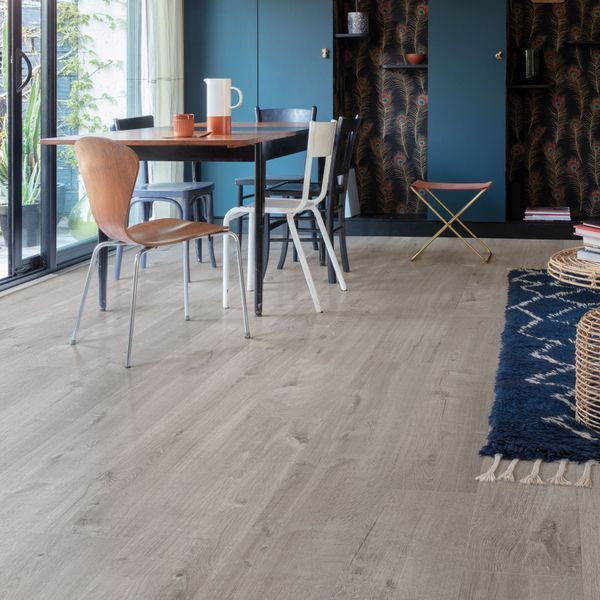 Виниловый пол Quick Step Alpha Vinyl Bloom Дуб хлопковый уютный серый AVMPU40202 фото