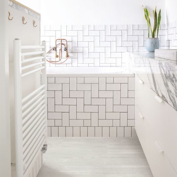 Виниловый пол Quick Step Alpha Vinyl Bloom Сосна снежная AVMPU40204 AVMPU40204 фото