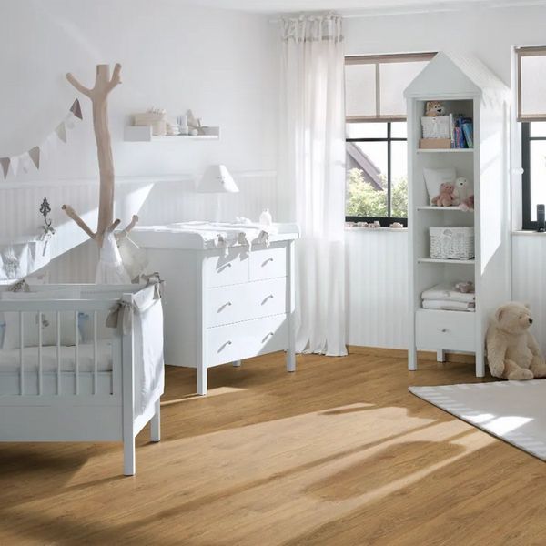 Ламінат Egger Home Classic Дуб Матера медовий EHL185 фото