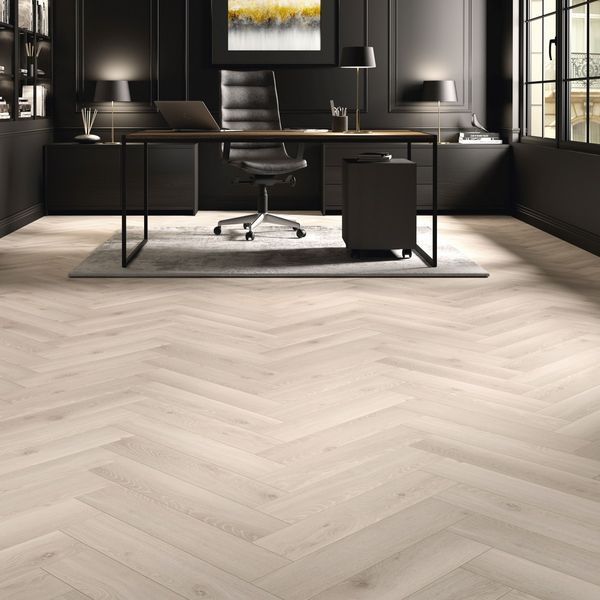 Ламінат Alsafloor Solid Plus Baton Rompu (Herringbone) V4 WR X LOCK Дуб Бежевий BR 451 фото